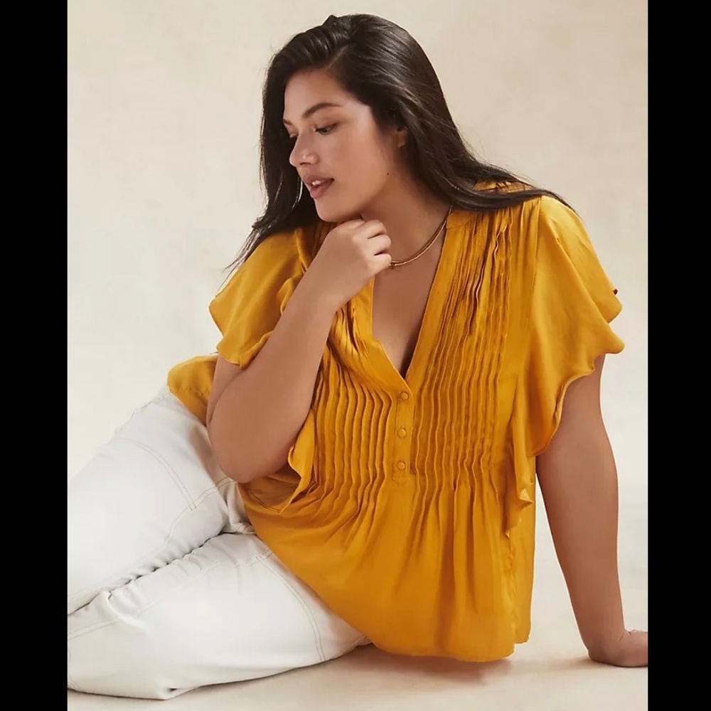 Anthropologie Ruffled Pintucked Blouse 💛